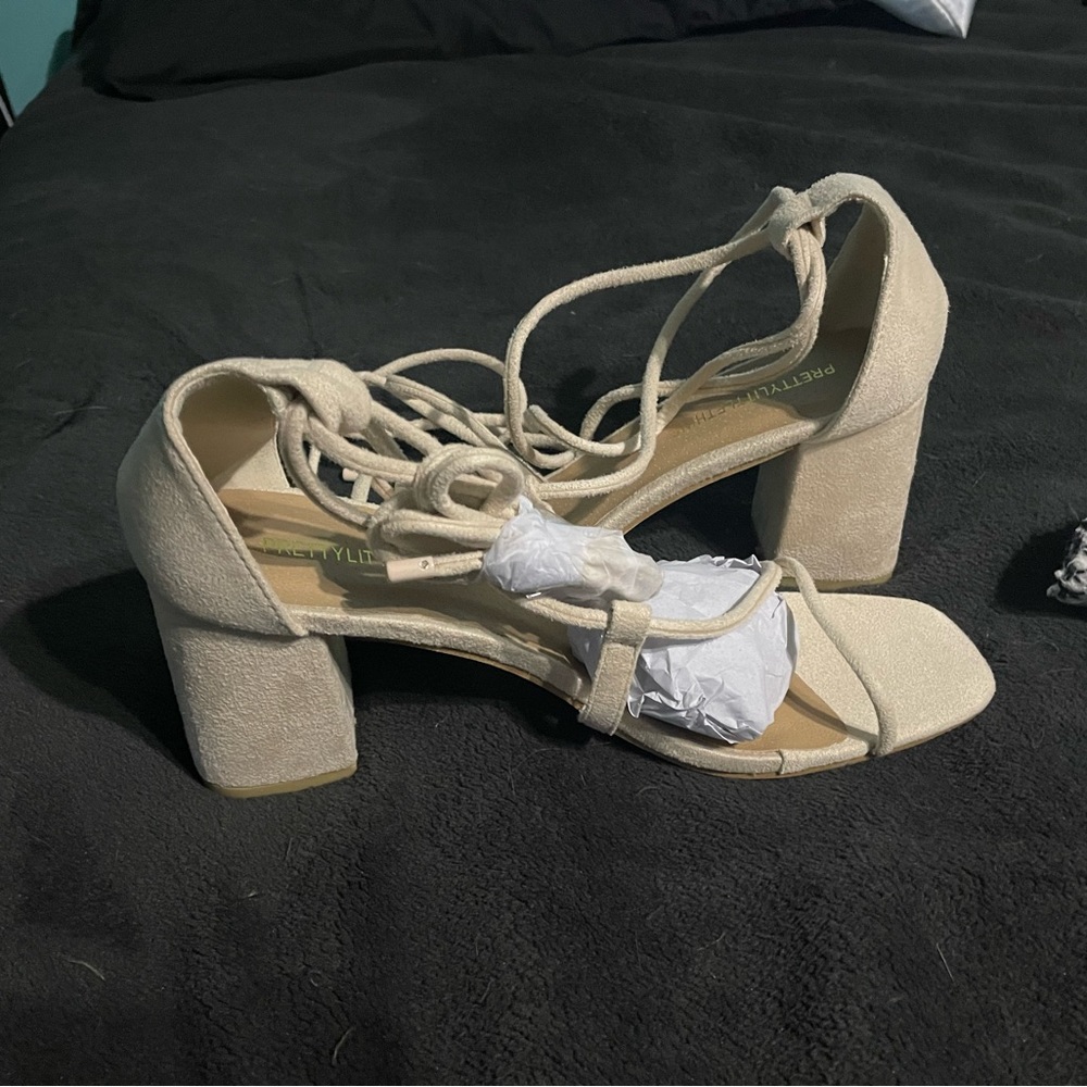 New Heels size 9